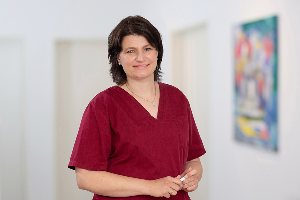 Frauenärztin Troisdorf – Dr. Bellinghausen – Team – Yvonne Middel Frauenärztin Troisdorf - Dr. Bellinghausen - Team - Yvonne Middel
